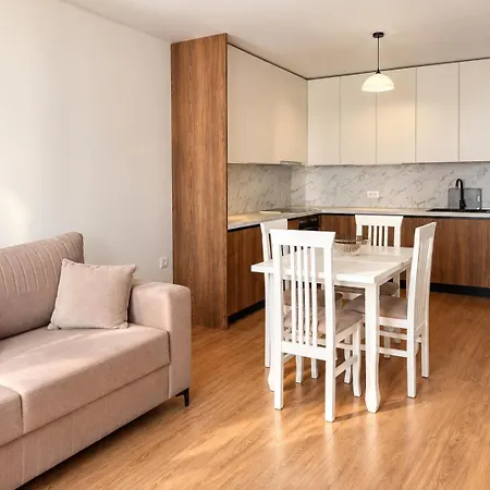 Sous 44 Appartamento Tirana
